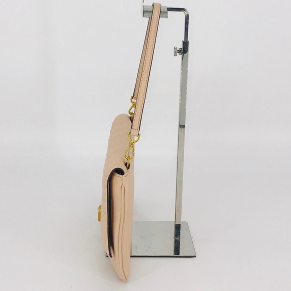 Michael Kors Vivianne Large Quilted Leather Clutch - Picture 3 of 8